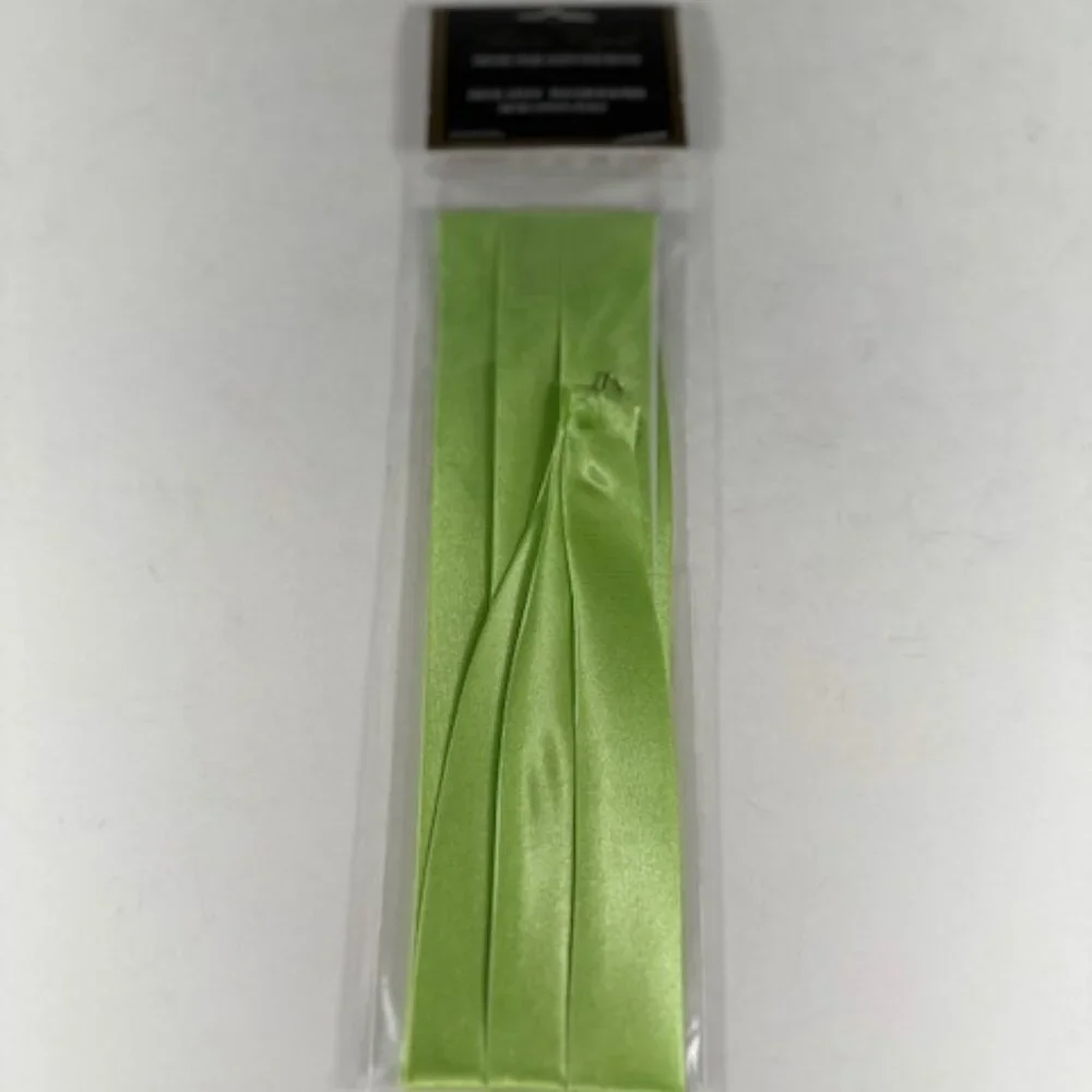 Bruno Capelo Men's Apple Green 3 Pleat Hat Band Premium 2 End Hooks 100% Satin